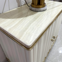 Console d'entrée moderne et luxueuse en marbre Armoire design pour le foyer avec rangement élégant pour les armoires du salon