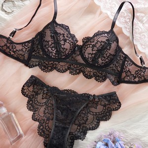 Conjunto de Lencería Sexy con Encaje Transparente de Tres Piezas, Nuevo y Más Vendido de 2026, de Europa y América - Product Image 4
