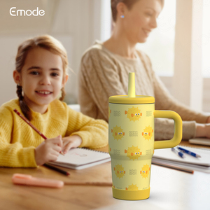 Meilleure vente enfants gobelet de qualité alimentaire étanche tasse pour enfants motif personnalisé tasse de voyage avec poignée confortable - Product Image 2