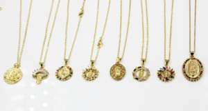 Bmz 2025 New arrivals tốt nhất người bán đen Thứ Sáu phụ nữ Chéo Mặt dây chuyền đồ trang sức Top Grade Christian đồ trang sức Jesus Mặt dây chuyền vòng cổ - Product Image 3