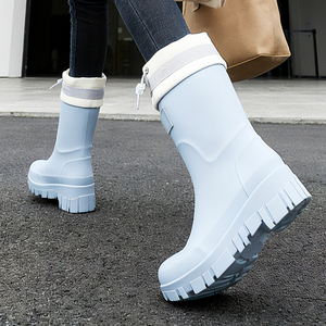 <span class=keywords><strong>Bottes</strong></span> de <span class=keywords><strong>pluie</strong></span> en PVC pour femmes, vente en gros, directement de l'usine, semelle épaisse, imperméables, antidérapantes, chaussures d'extérieur avec bord élastique - Product Image 4