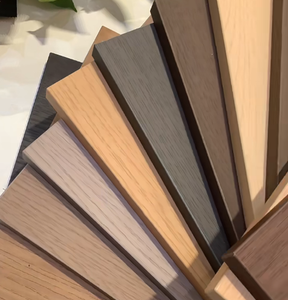 Panneau mural en nid d'abeille en aluminium moderne, robuste et imperméable, avec divers traitements de surface, pour hôtels et immeubles d'appartements - Product Image 1