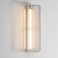 Lampe murale LED en verre minimaliste italienne, style design de luxe, design postmoderne pour escaliers, chambre à coucher, lampe murale moderne