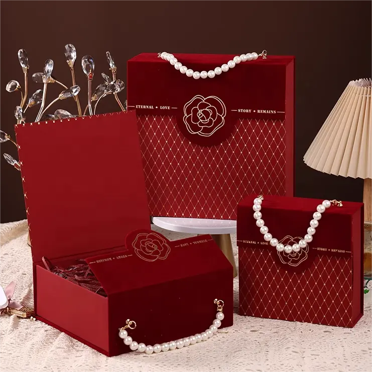 קופסת מתנה למזכרת ניתנת למחזור ברמה גבוהה עבור מתנות יום הולדת ממתקים שקית אריזת תכשיטי נייר קראפט