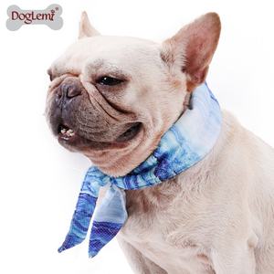 Venta al por mayor personalizado perro Bandana reciclado transpirable poliéster cómodo suave estampado patrón mascota Bandana - Product Image 3