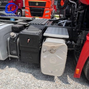 Camión Tractor HOWO TH7 6x4 540HP de <span class=keywords><strong>Segunda</strong></span> <span class=keywords><strong>Mano</strong></span> Disponible en Stock, Bajo Kilometraje, para Logística y Exportación a África - Product Image 5