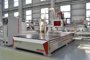 Miglior prezzo di alta qualità 1325 1530 2030 2040 cambio utensile macchina per la lavorazione del legno con sega 3 assi router cnc