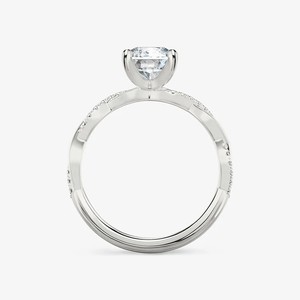 แหวนทองคำ 18K ประดับเพชรทรงรี 2 กะรัต ดีไซน์แบบ Halo สำหรับผู้หญิง แบรนด์ SGARIT ผลิตตามสั่ง เหมาะสำหรับงานแต่งงานและสวมใส่ทุกวัน ได้รับการรับรองจาก IGI ระดับ VS D สวยหรูและโรแมนติก - Product Image 3