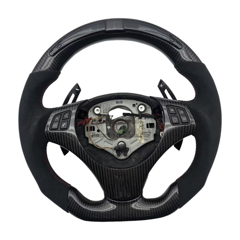 ปกติกับหลุม + Alcantara + คาร์บอนไฟเบอร์ + LED + พาย