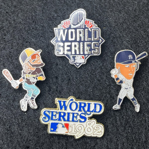 Broche de metal con pintura al horno de los New York Angels y Chicago Dodgers de <span class=keywords><strong>la</strong></span> <span class=keywords><strong>Serie</strong></span> Mundial de Béisbol Dollar Country para fiestas y graduaciones - Product Image 1