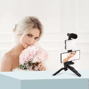Kit de Trípode Móvil con Micrófono, Luz LED, Palo Selfie para Transmisión en Vivo, Soporte Portátil Mini para Fotografía y Transmisión en Vivo - Product Image 5