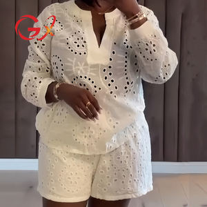 GX2443 Mode Frühling Sommer Lady Street Wear Boutique Langarm V-Ausschnitt Hohl Durchsichtiges Oberteil und Shorts 2-teiliges Set Damen - Product Image 1