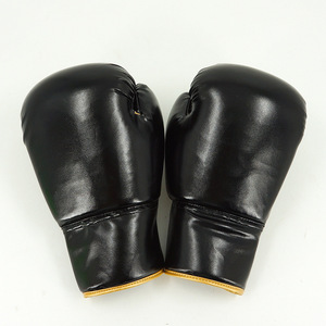 Gants de boxe pour adultes en gros pour la combat, la boxe avec bandages. Gants d'entraînement en cuir pour Sanda, avec protection. - Product Image 1