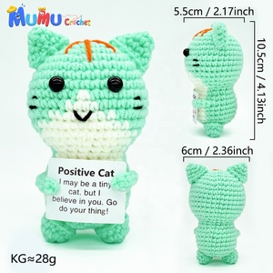 Muñeco de Ganchillo de Gatito Positivo para Apoyo Emocional con Tarjeta, Hecho a Mano de Algodón Leche, Compañero de Escritorio, Regalo Personalizado, Venta al por Mayor, OEM, ODM - Product Image 2