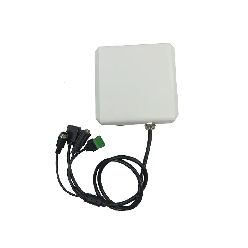 Leitor UHF RFID de alcance médio UHF RFID para acesso ao estacionamento de veículos com antena 5dBi Fix Scanner externo de 1m-5m