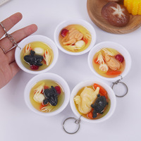 Porte-clés soupe de poulet au ginseng simulé, Pendentif créatif en forme de sachet de soupe tonique au poulet mijoté, Décoration de bol alimentaire simulé