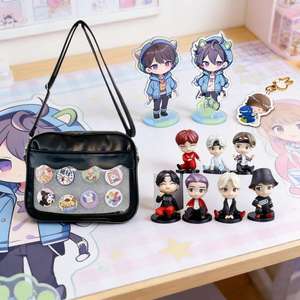 Llavero Acrílico Personalizado CCH 2026 con Diseño de Grupo de Anime y K-Pop, Regalos Periféricos - Product Image 1