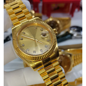 Montre sport mécanique unisexe plaquée or 24 carats, mouvement ETA, résistante à l'eau, finition argentée de luxe personnalisée - Product Image 3