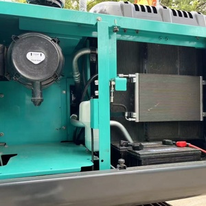 Excavatrice sur chenilles Kobelco SK200 d'occasion, faible nombre d'heures, matériel d'occasion du Japon, Kobelco SK200 60 75 130 135 140 210 350 75 - Product Image 5