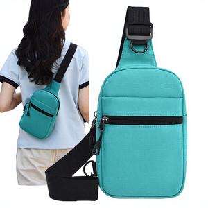 Bolso Bandolera de Moda para Hombre, Impermeable, de Poliéster, con Diseño Versátil y Bolsillos con Cremallera - Product Image 1