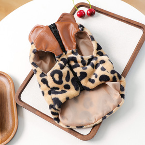 PETCIRCLE Chaqueta de Cuero con Estampado de Leopardo para Perros Pequeños y Cachorros, Estilo Otoño/Invierno, Cálida y Cómoda - Product Image 4
