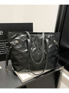 2026 New Fashion Trend Embossed Handbag for Women - High-end, <b>Large</b> Capacity, Commuting Shoulder Bag with Armhole Design - Product Image 1