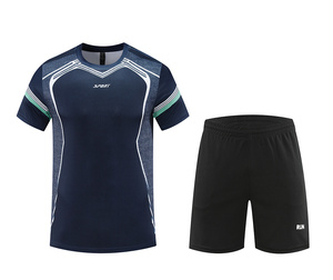 Ensemble 2 pièces de maillot de sport en polyester à séchage rapide, personnalisable, pour la course et l'entraînement (vente en gros) - Product Image 3