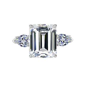 Anelli di Fidanzamento con Tre Pietre Moissanite, Colore D, 5 Carati Taglio Smeraldo, Argento 925 Massiccio, Anello Promessa per Anniversario e Matrimonio per Donne - Product Image 1