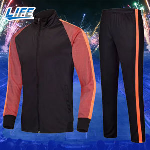 Chaqueta de Fútbol Retro con Temática de Club, Calidad Tailandesa, Estilo Otoño-Invierno, Edición Coleccionista, Personalizable con Nombre y Logotipo - Product Image 1