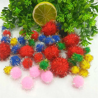 Pompons en polyester à paillettes dorées tendance, modèle M2, fourniture directe d'usine du Zhejiang ; Fils métalliques colorés pour DIY de Noël