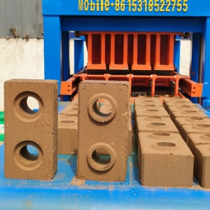 Maquinaria <span class=keywords><strong>para</strong></span> Fabricar <span class=keywords><strong>Ladrillos</strong></span>, Máquina <span class=keywords><strong>para</strong></span> Hacer Bloques FL4-10, Máquina <span class=keywords><strong>para</strong></span> <span class=keywords><strong>Ladrillos</strong></span> de Arcilla, Línea Industrial <span class=keywords><strong>para</strong></span> <span class=keywords><strong>Ladrillos</strong></span> de Tierra con Buen <span class=keywords><strong>Precio</strong></span> - Product Image 6