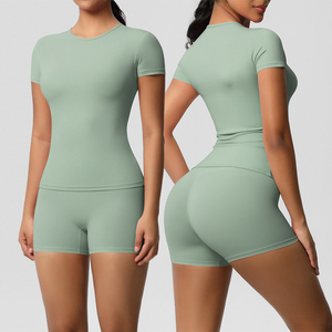 Set Sportivo da Donna per Yoga, Asciugatura Rapida, Top con Collo Tondo, Pantaloncini a Vita Alta 3 Pollici, Set per Palestra, Corsa, <span class=keywords><strong>Ciclismo</strong></span> e Allenamento all'Aperto, Personalizzabile all'Ingrosso - Product Image 5