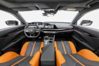 Tout Nouveau Changan UNI-V 2025 3ème Génération 1.5T Automatique R19 Édition Sport Premium Foncé Conduite à Gauche