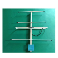 Antenne directionnelle 8dbi à gain élevé d'antenne extérieure Yagi basse fréquence 590Mhz-720Mhz avec mâle N 570*290*65m
