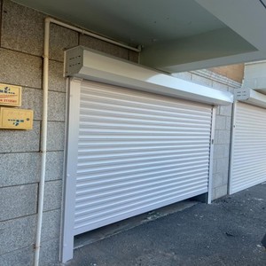 Porte à enroulement automatique en alliage d'aluminium <span class=keywords><strong>sur</strong></span> <span class=keywords><strong>mesure</strong></span> pour commerce, <span class=keywords><strong>garage</strong></span>, entrepôt - Product Image 3