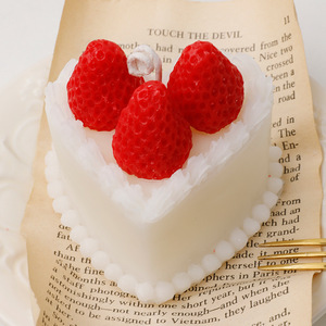Ins Style Strawberry Cream <b>Cake</b> Scented Candle Gift <b>Box</b>, Cute Romantic Souvenir & Photo Decoration Ornament - Product Image 2