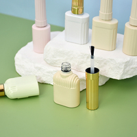 Vernis à ongles de couleur style Noël, best-seller, résistant à l'acétone, 3ml 5ml 8ml 10ml 15ml, personnalisation en usine