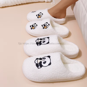 Nouvelles idées de produits : Pantoufles d'intérieur pour femmes avec semelle en TPR, dessus en peluche, pantoufles plates pour femmes à prix avantageux - Product Image 1