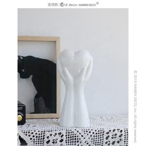 مزهرية مصنوعة يدويًا على شكل جسم إنسان, مزهرية حديثة مصنوعة يدويًا لتزيين المنزل من السيراميك - Product Image 6