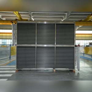 Evaporador <span class=keywords><strong>de</strong></span> túnel <span class=keywords><strong>de</strong></span> grado industrial con serpentina <span class=keywords><strong>de</strong></span> aletas profundas para túnel <span class=keywords><strong>de</strong></span> congelación IQF <span class=keywords><strong>de</strong></span> patatas fritas - Product Image 1