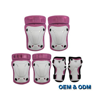 Patines <span class=keywords><strong>de</strong></span> ruedas cómodos <span class=keywords><strong>para</strong></span> adultos a <span class=keywords><strong>precio</strong></span> <span class=keywords><strong>de</strong></span> fábrica con almohadillas protectoras <span class=keywords><strong>para</strong></span> cara <span class=keywords><strong>de</strong></span> Lobo, almohadillas <span class=keywords><strong>de</strong></span> equilibrio <span class=keywords><strong>para</strong></span> coche Bullhead <span class=keywords><strong>para</strong></span> protección <span class=keywords><strong>de</strong></span> rodilla - Product Image 4