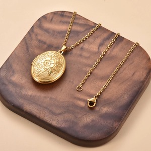 Collier Médaillon Photo Rétro pour Femme en Acier Inoxydable, Pendentif Ouvert Style Rétro, Bijou Souvenir Commémoratif pour Prières et Fêtes, Cadeau - Product Image 5