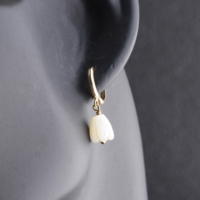 Boucles d'oreilles créoles tendance en or 14K avec pendentifs en forme de bourgeons de magnolia Yulan, bijoux permanents pour le quotidien