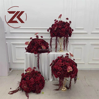 ZKAI Op maat gemaakt ontwerp rode wijn Bourgogne roos bloemenbal bloemstuk bloemen centerpiece voor bruiloft evenement feest