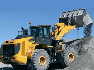 Cargadora de Ruedas Delanteras de 7 Toneladas 870H con Bomba de Motor, Cojinete y Caja de Cambios - Capacidad de la Cuchara de 4m, Bajo Costo de Mantenimiento, en Venta - Product Image 6