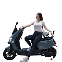 Moto électrique à longue portée et grande puissance pour les trajets en ville