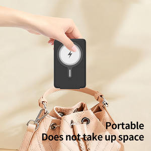 พาวเวอร์แบ<span class=keywords><strong>ง</strong></span>ค์ไร้สายแบบพับได้ 4 in 1 ความจุ 110000mAh พร้อมที่วา<span class=keywords><strong>ง</strong></span>โทรศัพท์แม่เหล็ก รอ<span class=keywords><strong>ง</strong></span>รับการชาร์จเร็ว 15W PD20W สำหรับโทรศัพท์และสมาร์ทวอทช์ - Product Image 5