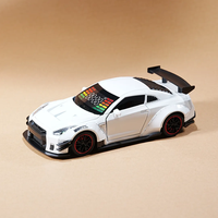 Réveil en alliage Hypercar avec effets lumineux LED et son de moteur de voiture de sport, rechargeable par USB, avec fonction de brume, pour table de chevet