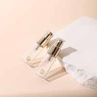 Grosir botol isi ulang bulat Mini 2ml pompa parfum kecil tanpa pinggiran uji semprot botol parfum kaca dengan penyemprot emas