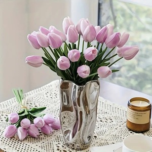 Tulipes artificielles de haute qualité, aspect réaliste, avec feuilles vertes, pour mariage, fête, décoration intérieure - Product Image 3